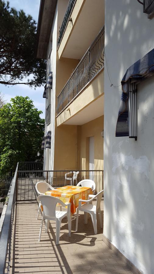 Residence Monaco Appartamenti Rimini Eksteriør billede